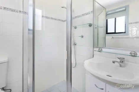 Property photo of 1/4 Dundas Street Bombo NSW 2533