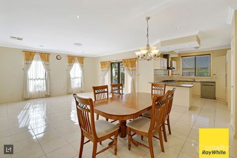 Property photo of 8 Clarafield Crescent Tarneit VIC 3029
