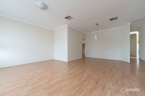 Property photo of 31 Kingsland Loop Canning Vale WA 6155