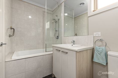 Property photo of 19 Ron Court Canadian VIC 3350