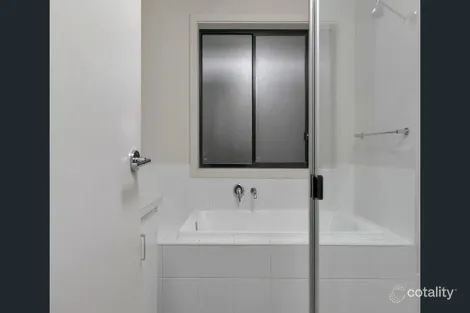 Property photo of 23 Holland Way Evanston SA 5116