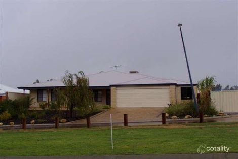 Property photo of 17 Britten Turn Baldivis WA 6171