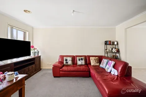 Property photo of 2/32 Timele Drive Hillside VIC 3037