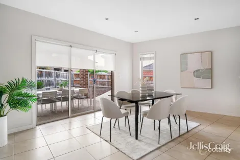 Property photo of 7 Heritage Court Macleod VIC 3085