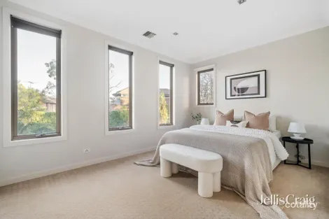 Property photo of 7 Heritage Court Macleod VIC 3085