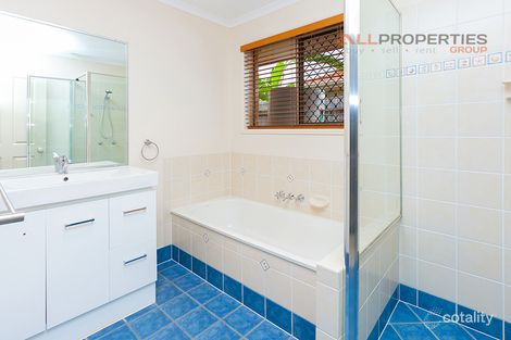 Property photo of 28 McMillan Street Drewvale QLD 4116