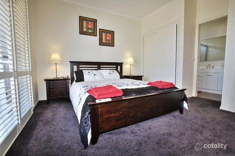 Property photo of 13 Golden Court Sunset Strip VIC 3922