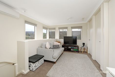 Property photo of 2/286 Dandelion Drive Rowville VIC 3178