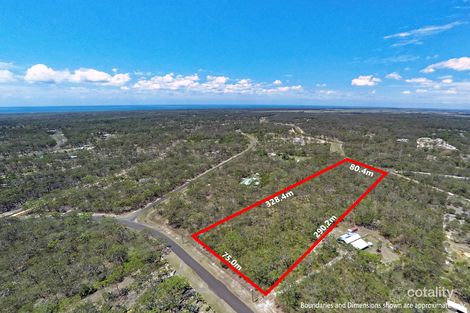 38 Isaac Moore Dr, Moore Park Beach, QLD 4670