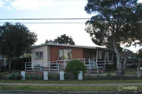 38 Halmahera Cres, Lethbridge Park, NSW 2770