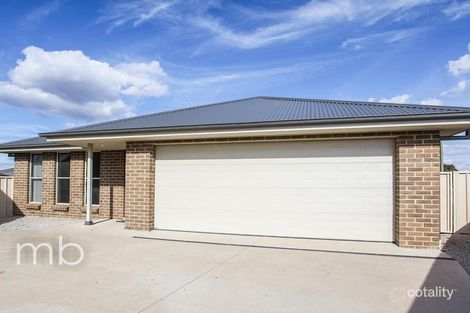 Property photo of 7 Onyx Place Orange NSW 2800