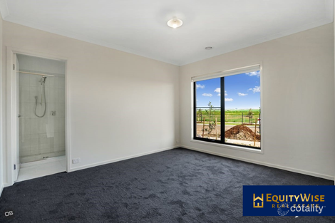 Property photo of 56 Pascolo Way Wyndham Vale VIC 3024