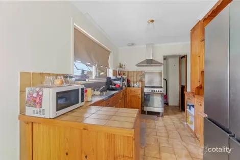 Property photo of 9 Syleham Street St Albans VIC 3021