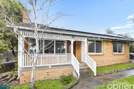 8 Lehmann Cres, Frankston North, VIC 3200