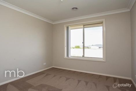 Property photo of 7 Onyx Place Orange NSW 2800