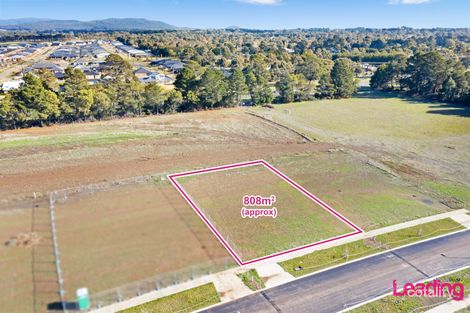 6 Maple Dr, Romsey, VIC 3434