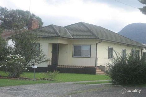 31 Albert St, Unanderra, NSW 2526