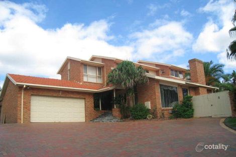 5 Daintree Rise, St Helena, VIC 3088