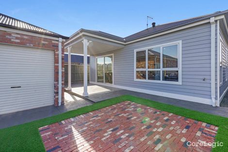 Property photo of 10 Cover Drive New Gisborne VIC 3438