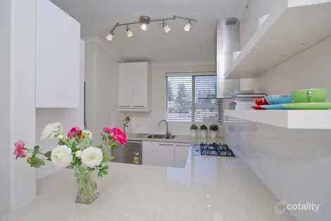 Property photo of 9/23 Avonmore Terrace Cottesloe WA 6011