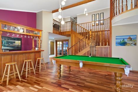 Property photo of 10 Spaniel Court Mill Park VIC 3082