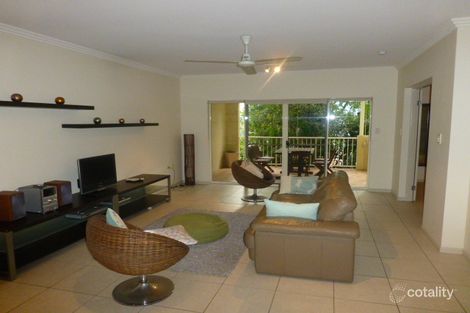 Property photo of 2/77 Arlington Esplanade Clifton Beach QLD 4879