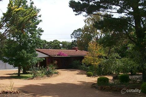 1 Yorna Rd, Kalamunda, WA 6076