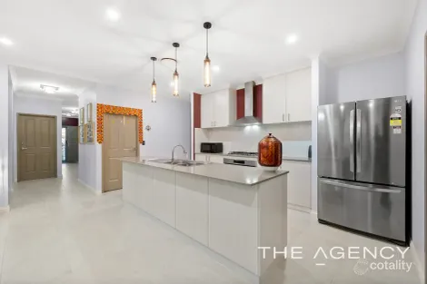 Property photo of 13 Basil Loop Treeby WA 6164