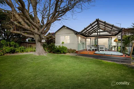 Property photo of 39 Warranilla Avenue Rosebud VIC 3939