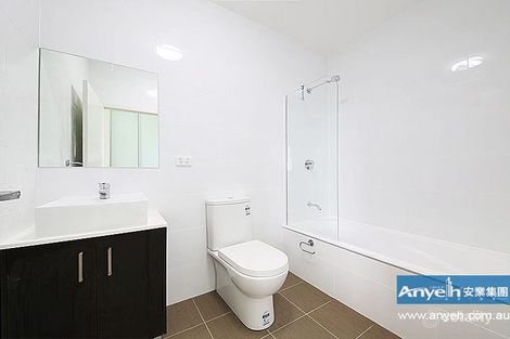 Property photo of 102/3 Weston Street Rosehill NSW 2142