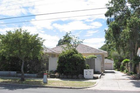 Property photo of 1/8 Menarra Street Doncaster VIC 3108