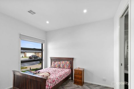 Property photo of 30 Flagstaff Street Armstrong Creek VIC 3217