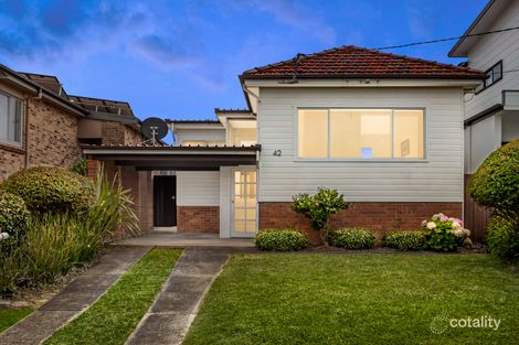 Property photo of 42 Headland Road North Curl Curl NSW 2099