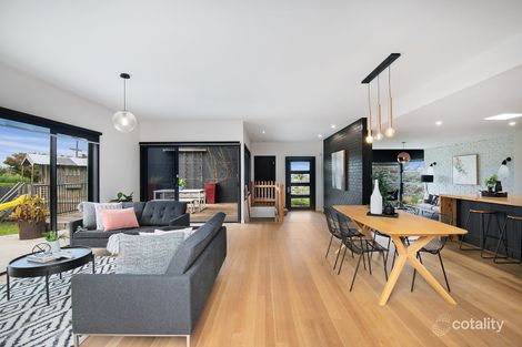 Property photo of 1/2 Culzean Crescent Highton VIC 3216