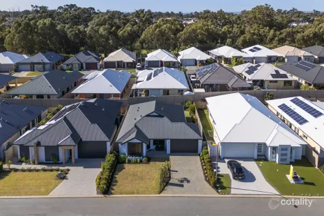 14 Newmarket Rd, Meadow Springs, WA 6210