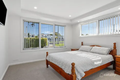 Property photo of 240 Steele Street Devonport TAS 7310