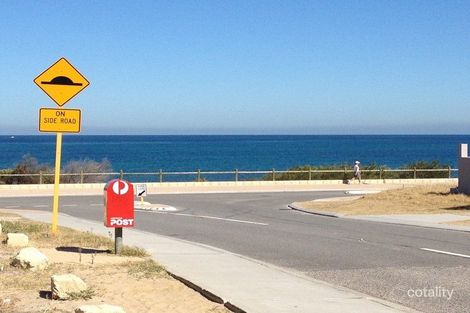 Property photo of 2 Robert Road Quinns Rocks WA 6030