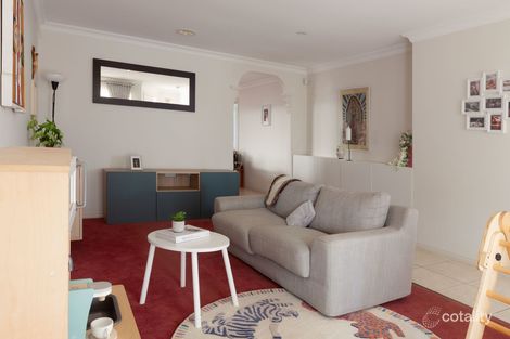 Property photo of 37 William Circuit Caroline Springs VIC 3023