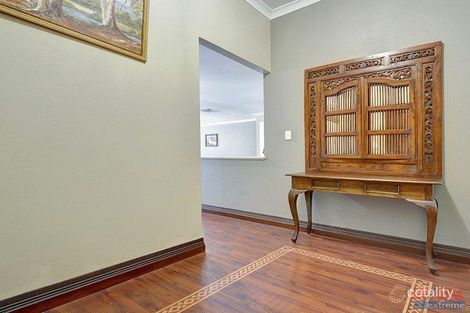 Property photo of 5 Ballard Fairway Wanneroo WA 6065