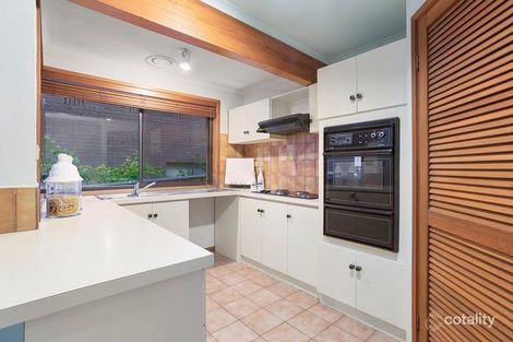 Property photo of 10 Medway Road Keilor East VIC 3033