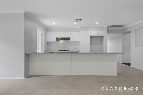 Property photo of 10 Dunnart Street Aberglasslyn NSW 2320