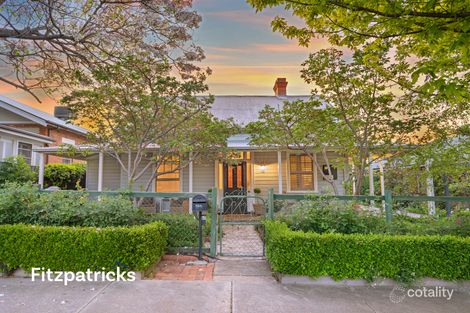 Property photo of 42 Flinders Street Turvey Park NSW 2650
