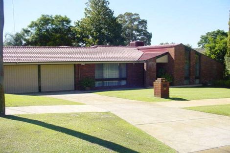 Property photo of 35 Sutherland Drive Thornlie WA 6108