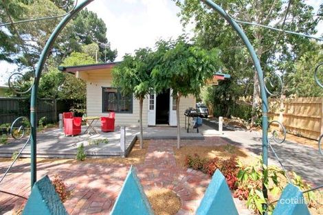 4 Peel Gr, Mount Martha, VIC 3934