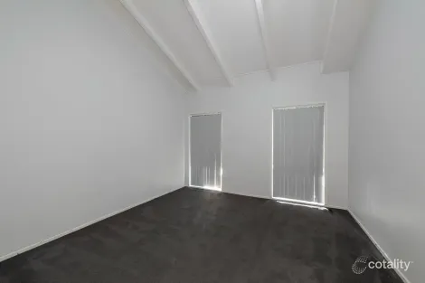 Property photo of 9 Hawkins Avenue Luddenham NSW 2745