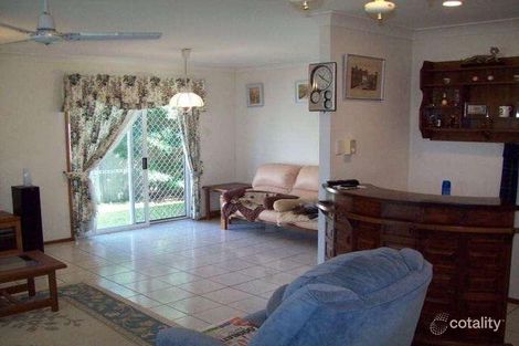 Property photo of 5 Chartwell Place Sandstone Point QLD 4511