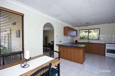 Property photo of 2 Coonong Place Armadale WA 6112
