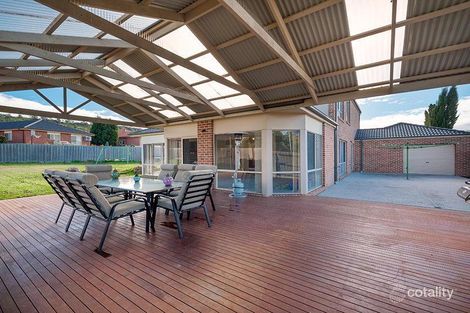 Property photo of 3 Timaru Place South Morang VIC 3752