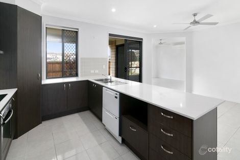 Property photo of 4 Bowerbird Street Deebing Heights QLD 4306