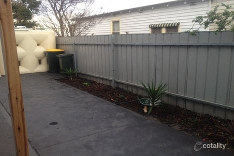 Property photo of 1B Corrigan Avenue Brooklyn VIC 3012